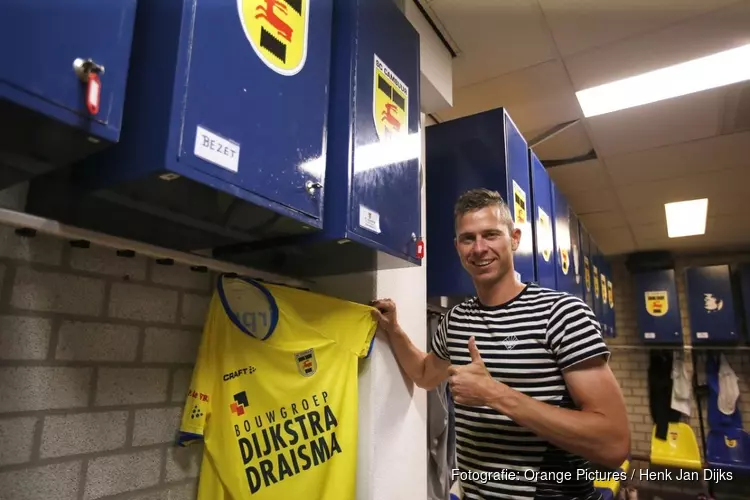 SC Cambuur houdt topscorer Mühren binnen