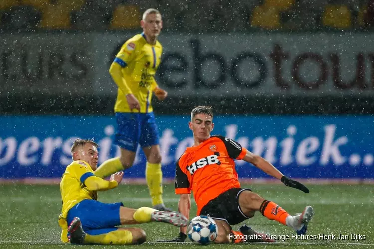 FC Volendam wint in slotfase bij koploper SC Cambuur