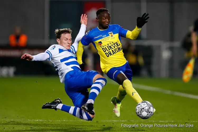 SC Cambuur drukt PEC Zwolle dieper in de zorgen