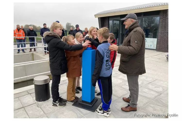 Nieuw gemaal ‘De Mieden’ bij Ried feestelijk geopend