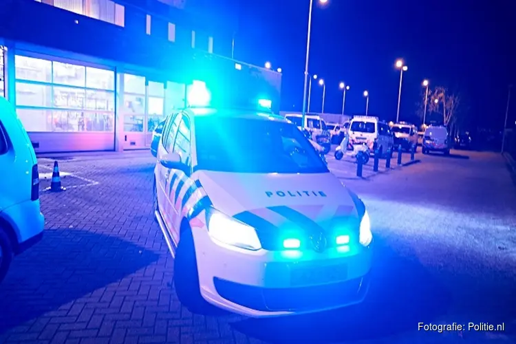 Politie doet onderzoek naar conflict met gewonden op feest in Leeuwarden