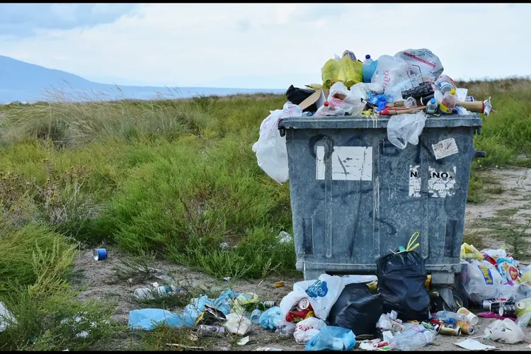 Goed nieuws voor iedereen die zijn restafval naar een ondergrondse container brengt!