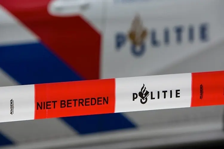 Politie onderzoekt overval supermarkt Leeuwarden